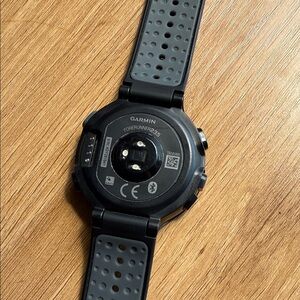 Garmin Forerunner 235 Gray and Black Smartwatch